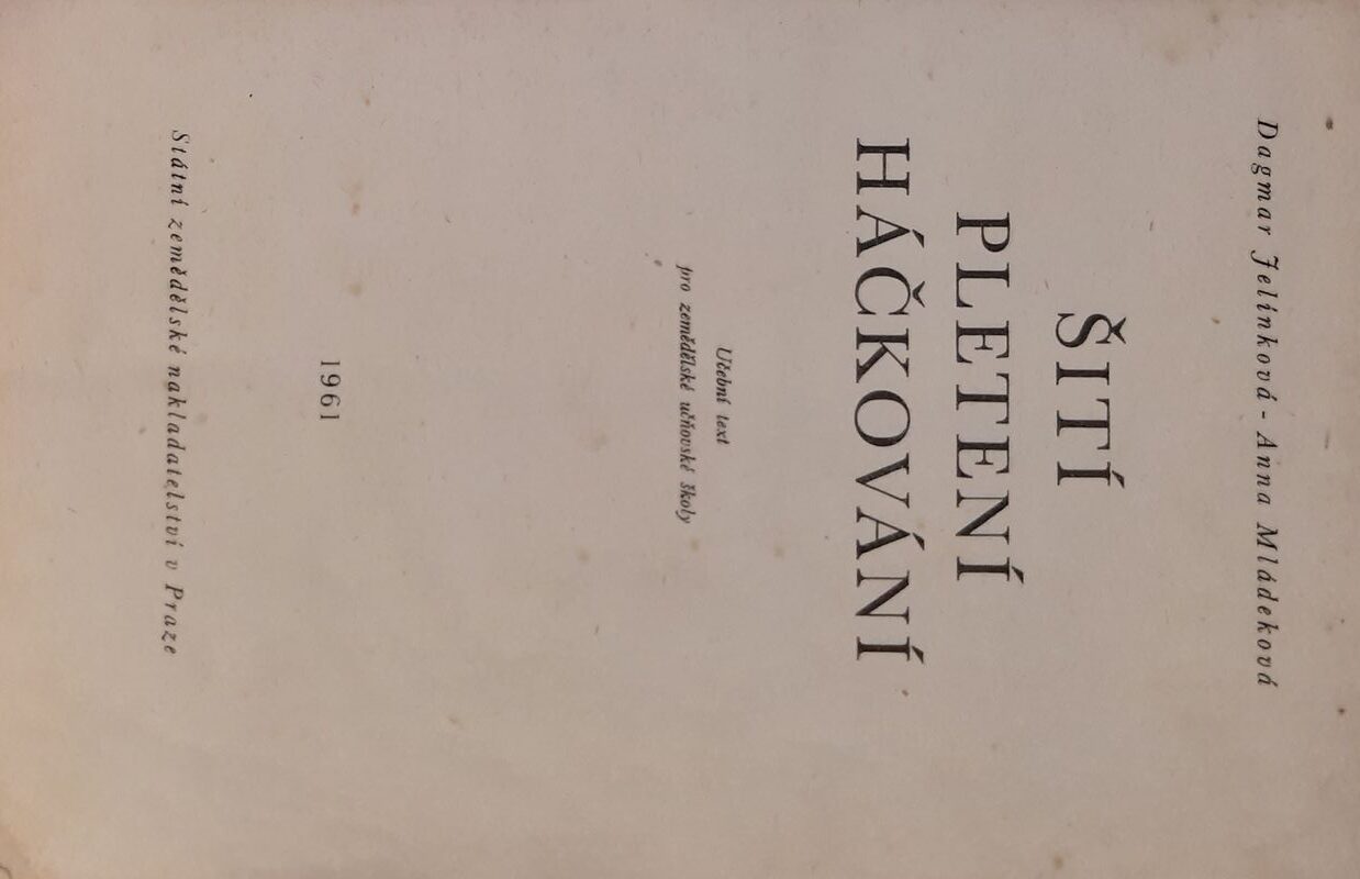 Anna Mládeková - Šití, pletení, háčkování - Obrázek 2